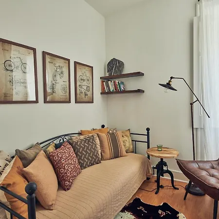 The Blue Sky Nest * Lissabon