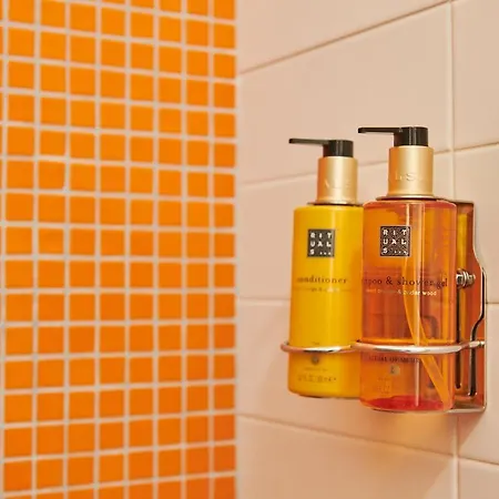 The Blue Sky Nest Lissabon